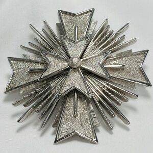 Vintage MONET MALTESE CROSS (LARGE), and CLIP EARRING SET/SILVER TONE